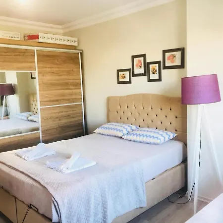 Plt Homes Great Near The Whaterfeal And Cool Location Lägenhet *